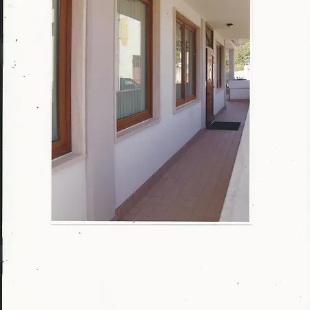 Al Ponte Värdshus Castelgomberto