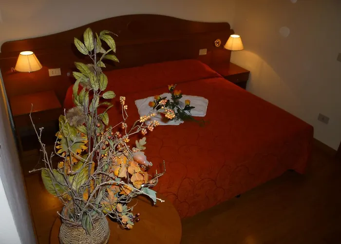 Al Ponte Мини-отель *