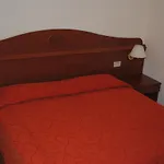 Al Ponte Πανδοχείο Castelgomberto